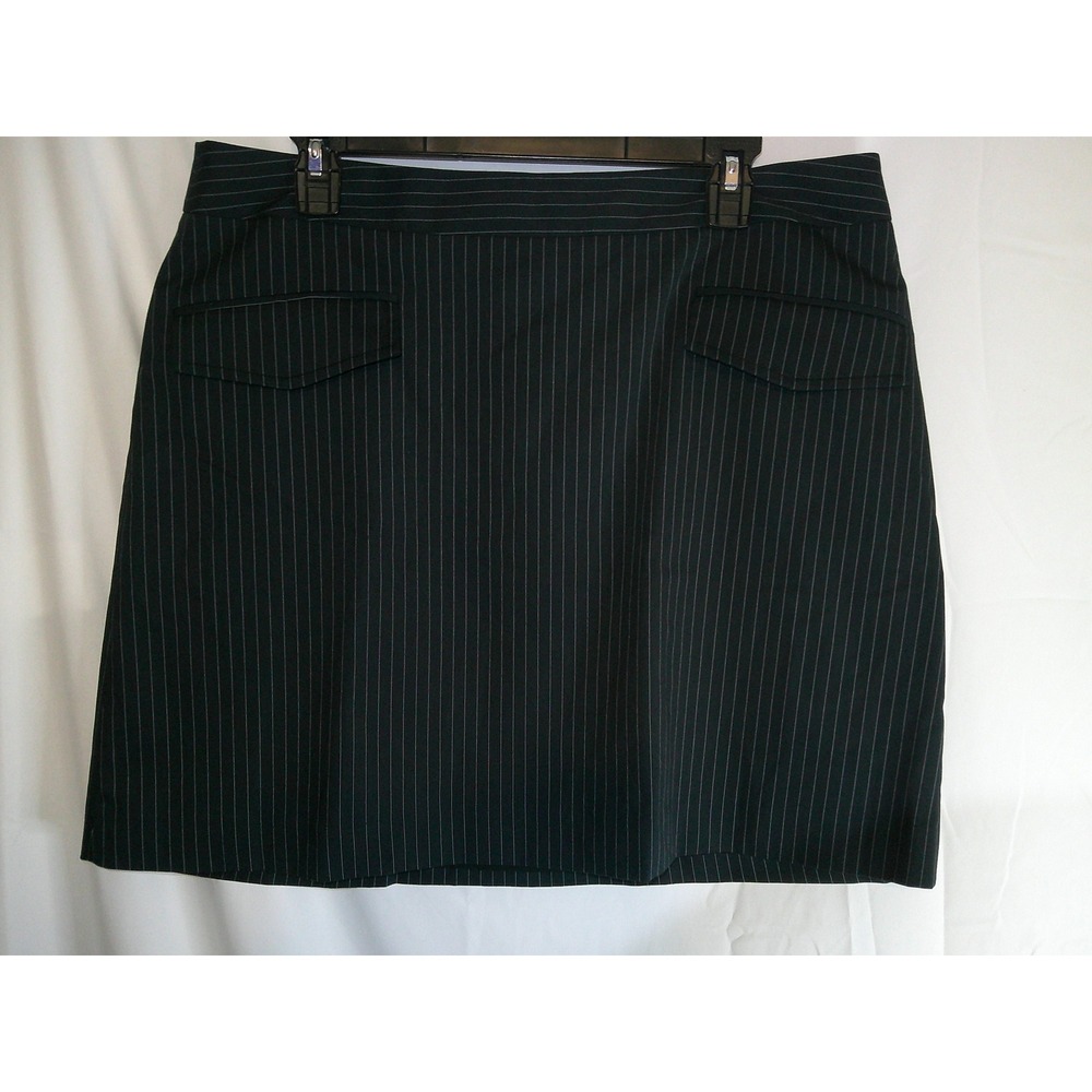 DKNY Pinstripe Skirt Career Wear Business Casual Pockets Size 14